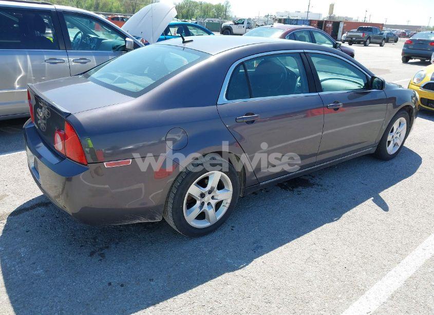 Photo 4 of 2010 Chevrolet Malibu LT (VIN 1G1ZC5EB2AF240373)