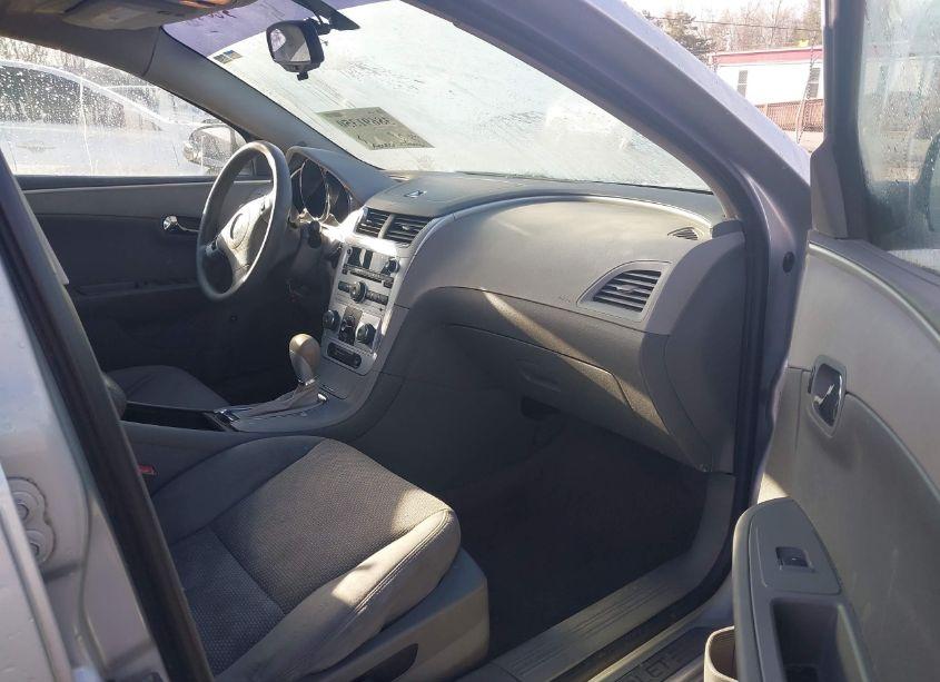 Photo 5 of 2010 Chevrolet Malibu LT (VIN 1G1ZC5EB3AF118511)