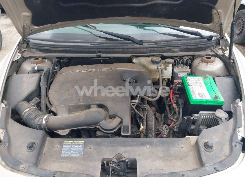 Photo 10 of 2010 Chevrolet Malibu LT (VIN 1G1ZC5EB3AF153971)