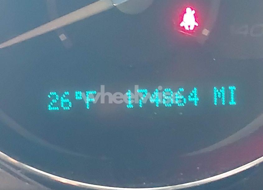 Photo 12 of 2010 Chevrolet Malibu LT (VIN 1G1ZC5EB3AF223792)