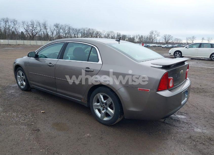 Photo 3 of 2010 Chevrolet Malibu LT (VIN 1G1ZC5EB3AF234825)