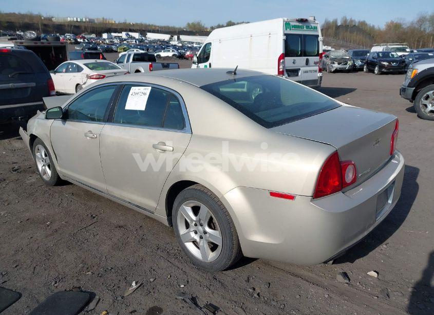 Photo 3 of 2010 Chevrolet Malibu LT (VIN 1G1ZC5EB4AF146334)