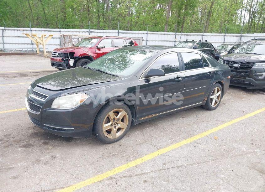 Photo 2 of 2010 Chevrolet Malibu LT (VIN 1G1ZC5EB4AF263685)