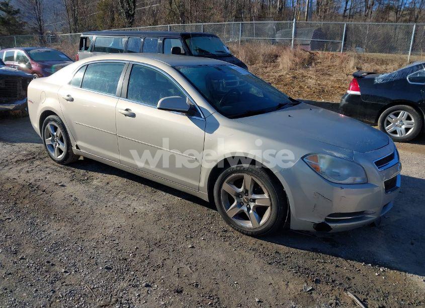 2010 Chevrolet Malibu LT (VIN 1G1ZC5EB5AF197017) main photo