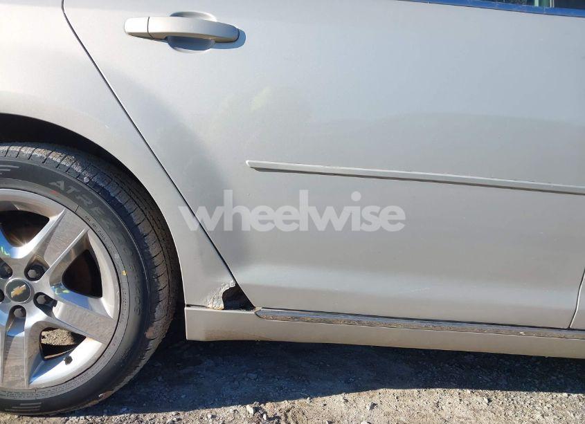 Photo 13 of 2010 Chevrolet Malibu LT (VIN 1G1ZC5EB5AF197017)