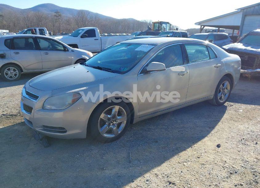 Photo 2 of 2010 Chevrolet Malibu LT (VIN 1G1ZC5EB5AF197017)
