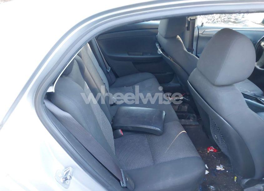 Photo 8 of 2010 Chevrolet Malibu LT (VIN 1G1ZC5EB5AF260195)