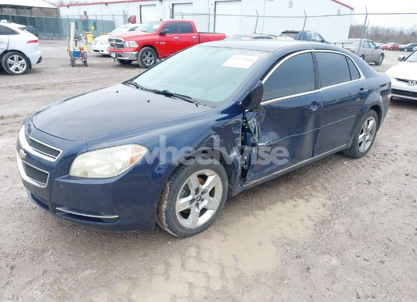 Photo 2 of 2010 Chevrolet Malibu LT (VIN 1G1ZC5EB6AF170103)