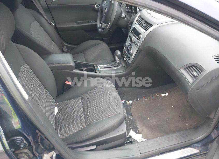 Photo 5 of 2010 Chevrolet Malibu LT (VIN 1G1ZC5EB6AF170103)