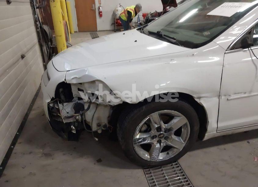 Photo 6 of 2010 Chevrolet Malibu LT (VIN 1G1ZC5EB7AF278049)