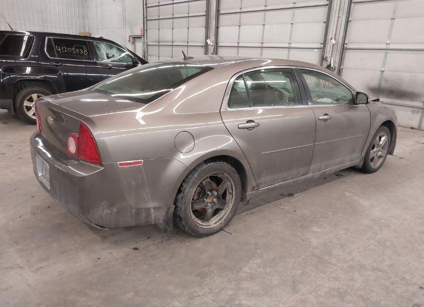 Photo 4 of 2010 Chevrolet Malibu LT (VIN 1G1ZC5EB8AF163329)