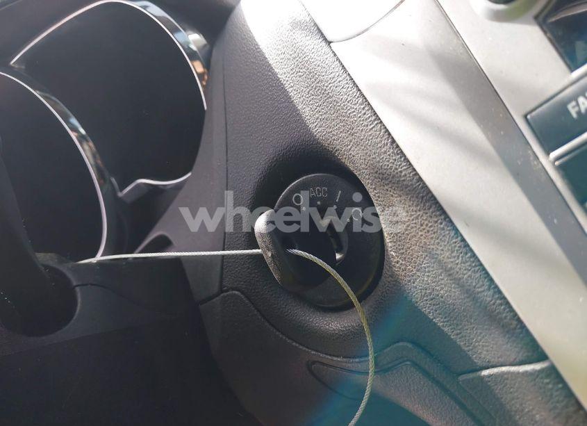 Photo 11 of 2010 Chevrolet Malibu LT (VIN 1G1ZC5EB8AF174282)