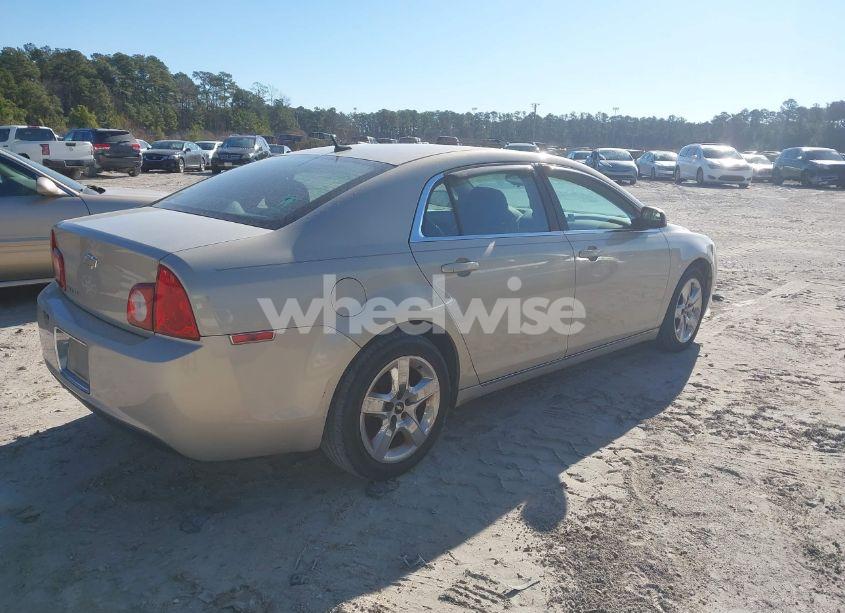 Photo 4 of 2010 Chevrolet Malibu LT (VIN 1G1ZC5EB8AF275144)