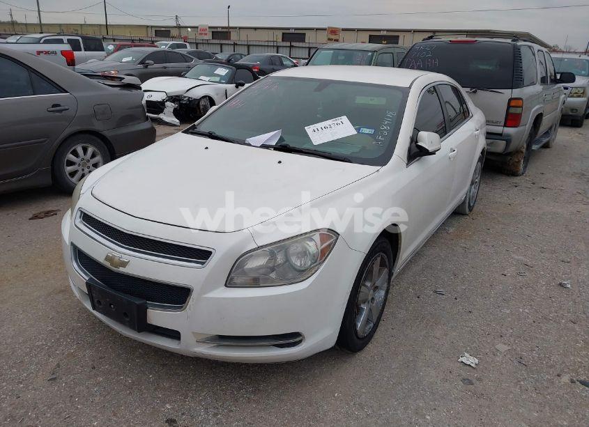 Photo 2 of 2010 Chevrolet Malibu LT (VIN 1G1ZC5EB8AF284118)