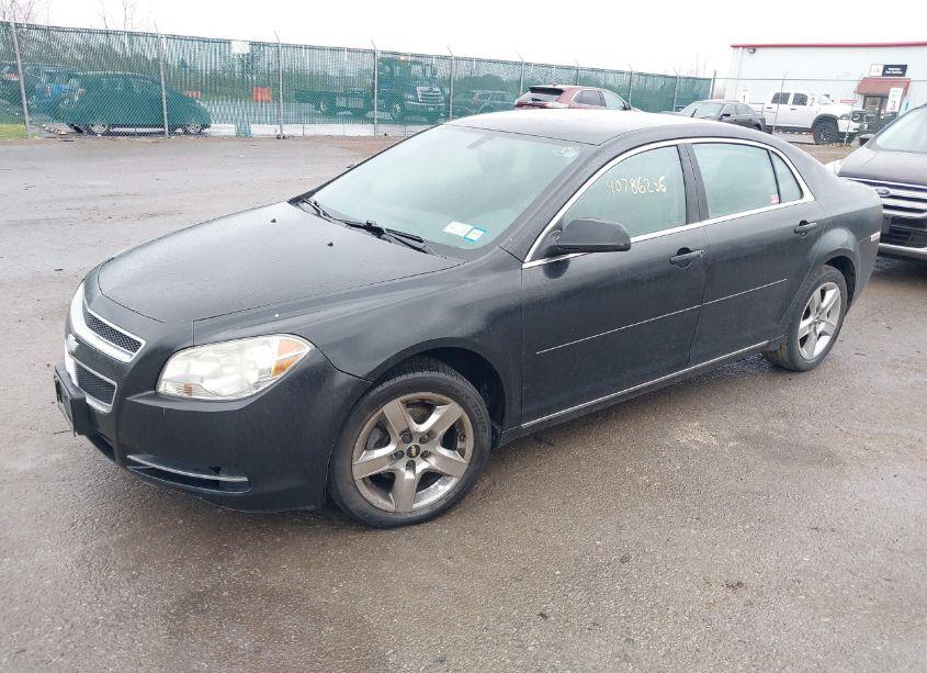 Photo 2 of 2010 Chevrolet Malibu LT (VIN 1G1ZC5EB9AF220654)