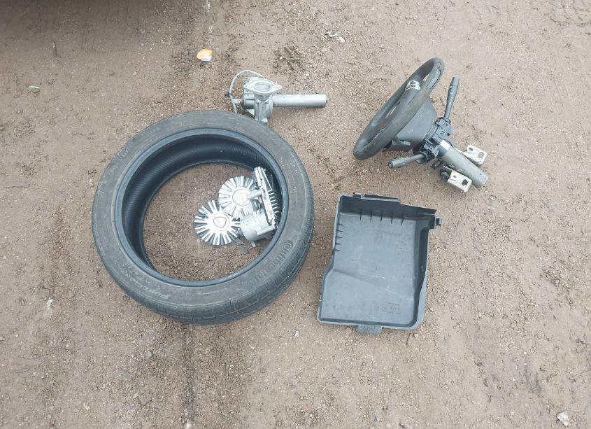 Photo 12 of 2010 Chevrolet Malibu LT (VIN 1G1ZC5EB9AF299971)