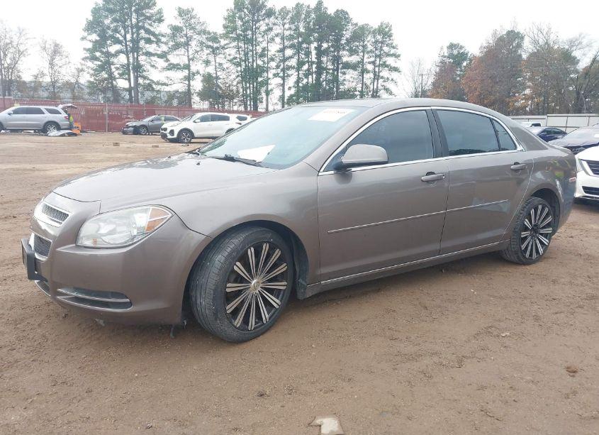 Photo 2 of 2010 Chevrolet Malibu LT (VIN 1G1ZC5EB9AF299971)