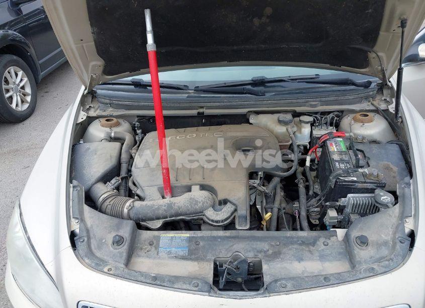 Photo 10 of 2010 Chevrolet Malibu LT (VIN 1G1ZC5EBXAF211610)