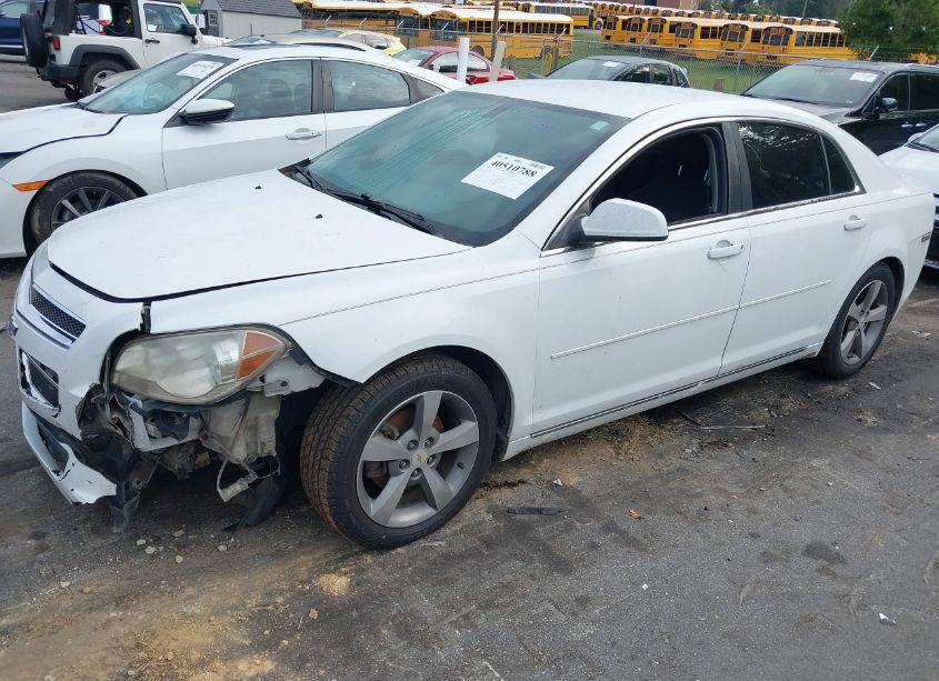 Photo 2 of 2011 Chevrolet Malibu 1LT (VIN 1G1ZC5EU1BF327653)