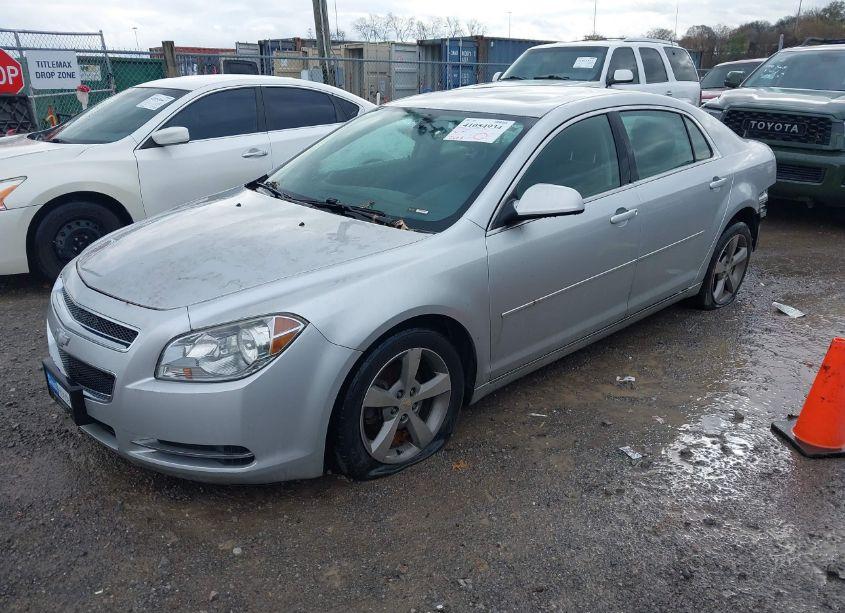 Photo 2 of 2011 Chevrolet Malibu 1LT (VIN 1G1ZC5EU1BF365691)