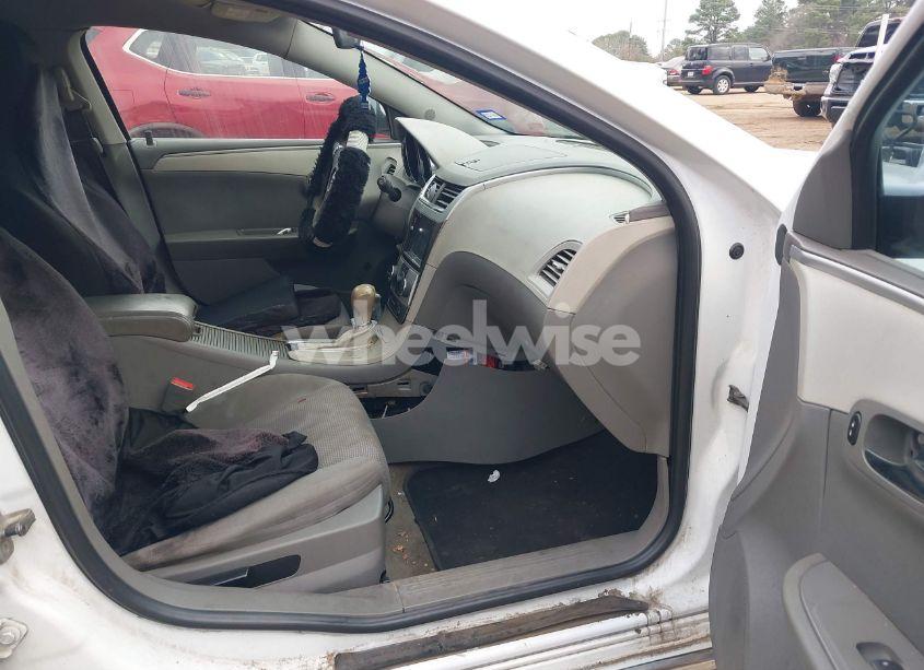 Photo 5 of 2011 Chevrolet Malibu 1LT (VIN 1G1ZC5EU2BF100181)