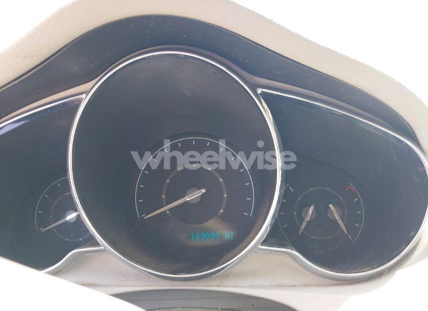 Photo 7 of 2011 Chevrolet Malibu 1LT (VIN 1G1ZC5EU2BF194563)