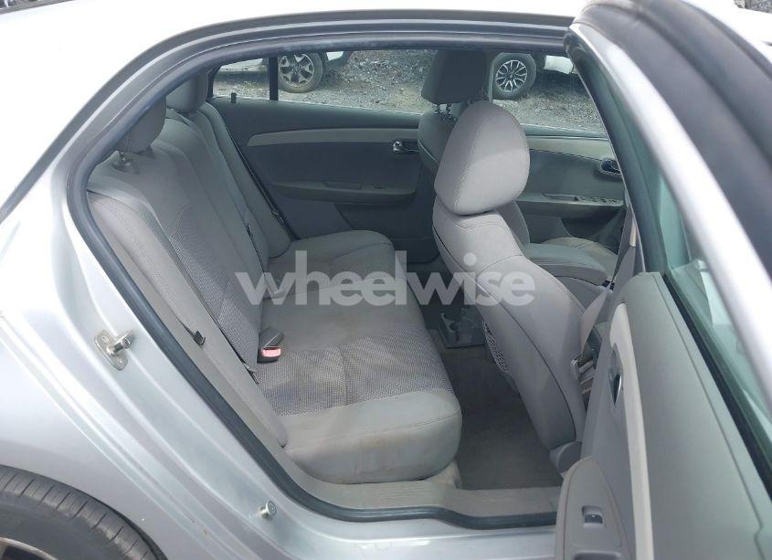 Photo 8 of 2011 Chevrolet Malibu 1LT (VIN 1G1ZC5EU3BF110380)