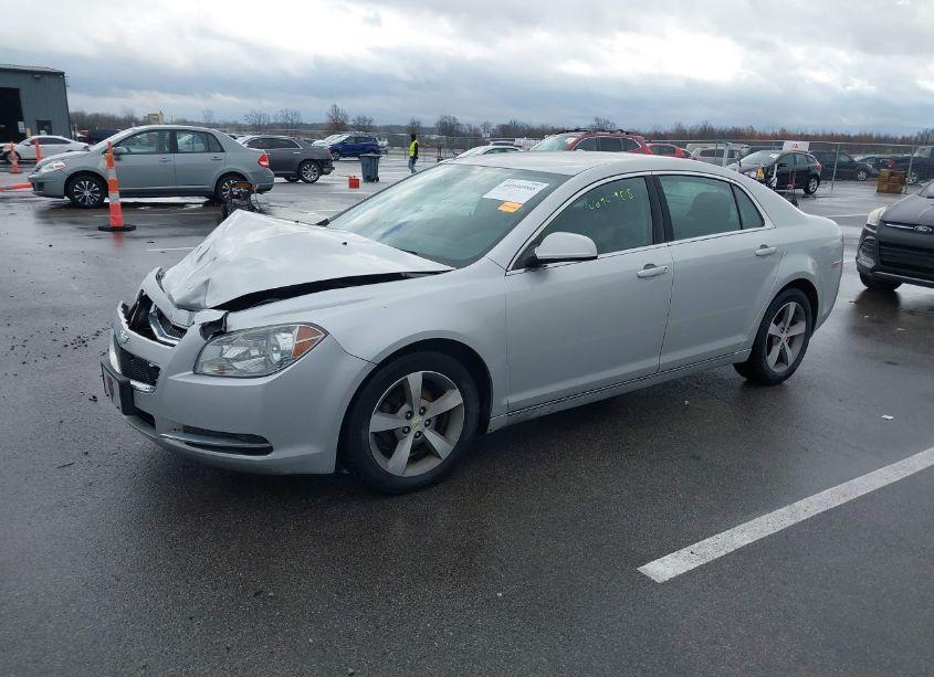 Photo 2 of 2011 Chevrolet Malibu 1LT (VIN 1G1ZC5EU3BF144013)