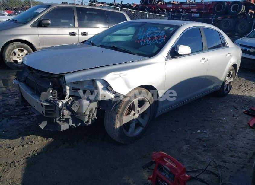 Photo 2 of 2011 Chevrolet Malibu 1LT (VIN 1G1ZC5EU3BF163547)