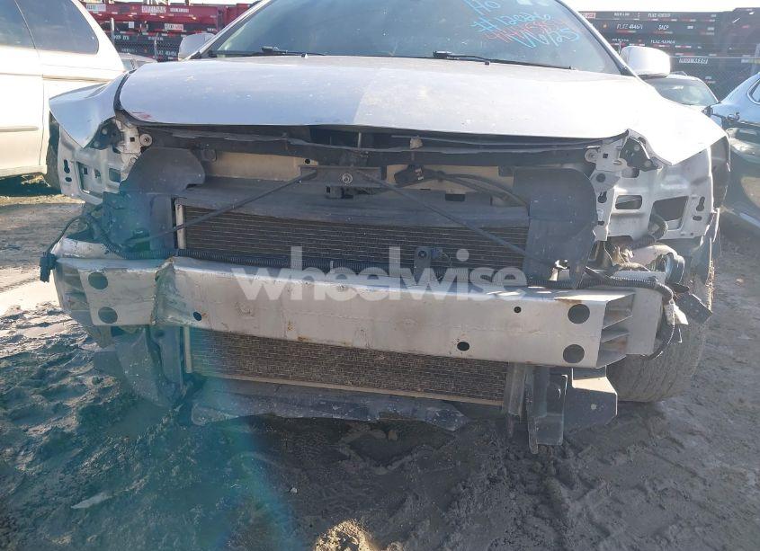 Photo 6 of 2011 Chevrolet Malibu 1LT (VIN 1G1ZC5EU3BF163547)