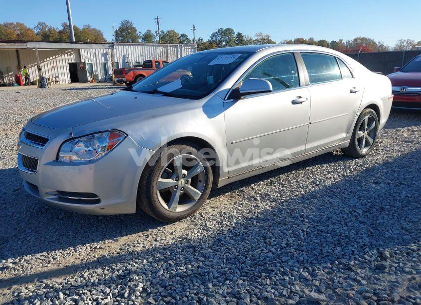 Photo 2 of 2011 Chevrolet Malibu 1LT (VIN 1G1ZC5EU3BF333308)