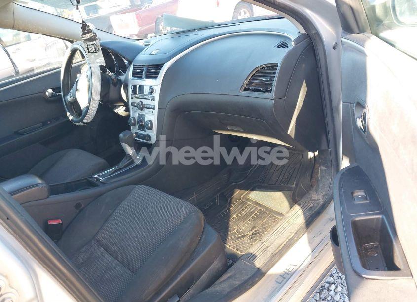 Photo 5 of 2011 Chevrolet Malibu 1LT (VIN 1G1ZC5EU3BF333308)