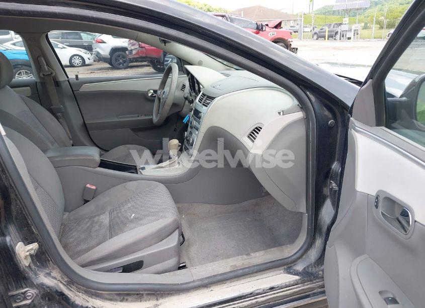 Photo 5 of 2012 Chevrolet Malibu 1LT (VIN 1G1ZC5EU8CF379072)