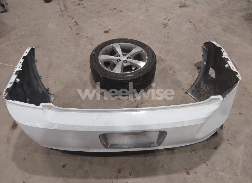 Photo 12 of 2012 Chevrolet Malibu 1LT (VIN 1G1ZC5EUXCF334859)