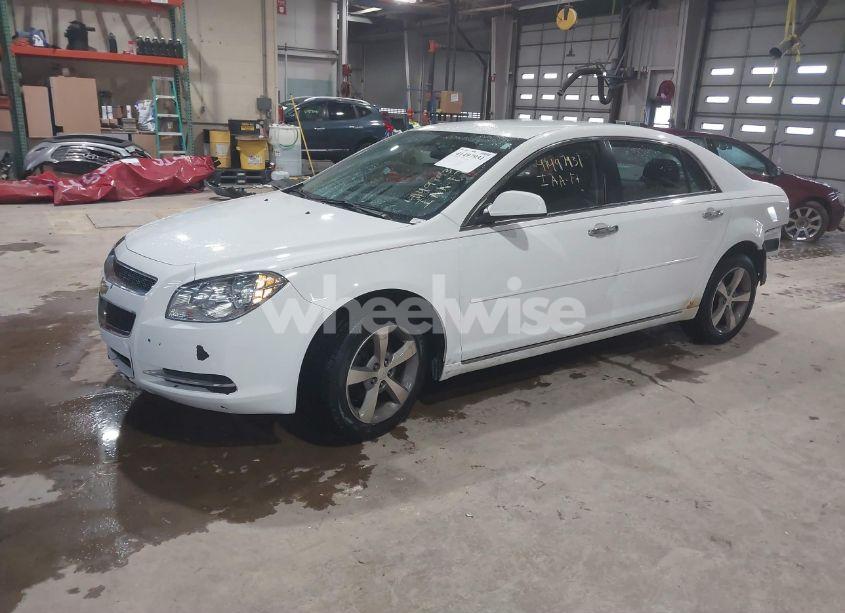 Photo 2 of 2012 Chevrolet Malibu 1LT (VIN 1G1ZC5EUXCF334859)