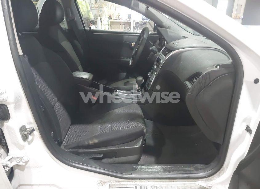 Photo 5 of 2012 Chevrolet Malibu 1LT (VIN 1G1ZC5EUXCF334859)