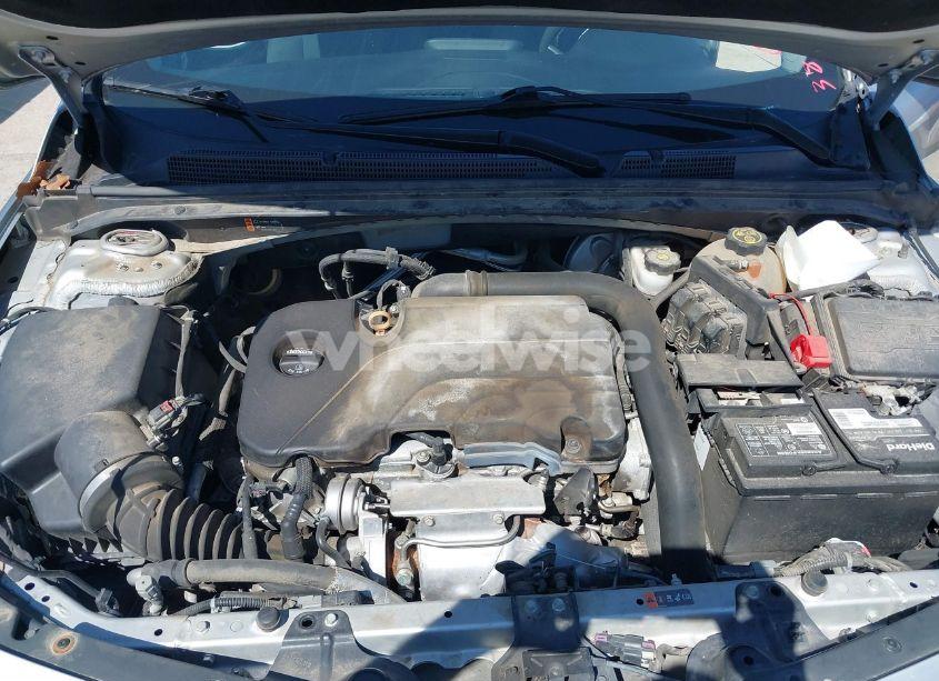 Photo 10 of 2017 Chevrolet Malibu 1FL (VIN 1G1ZC5ST0HF264811)