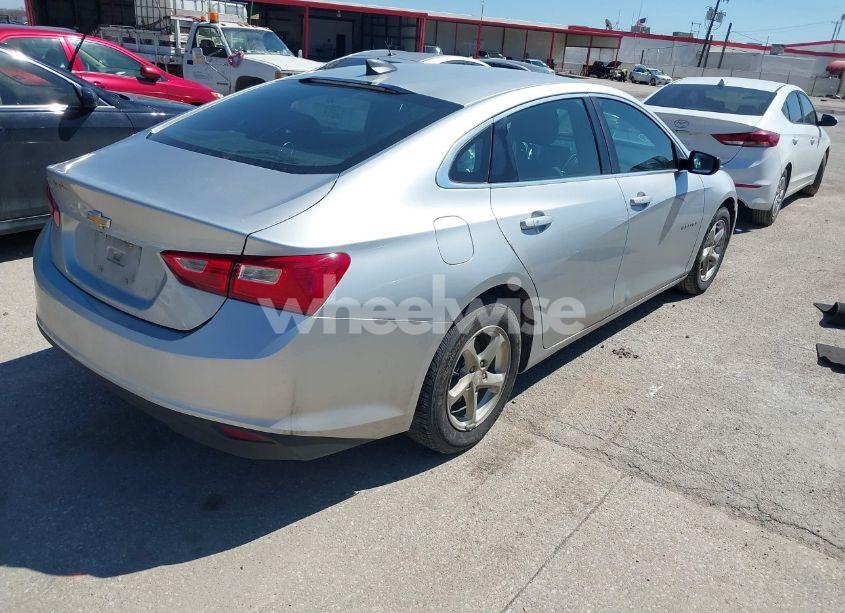 Photo 4 of 2017 Chevrolet Malibu 1FL (VIN 1G1ZC5ST0HF264811)