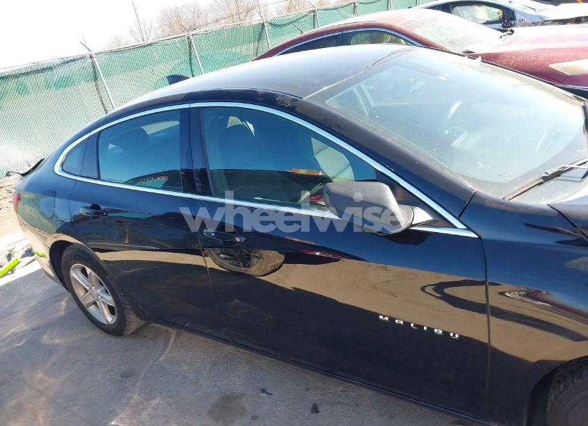 Photo 13 of 2019 Chevrolet Malibu 1FL (VIN 1G1ZC5ST0KF182276)