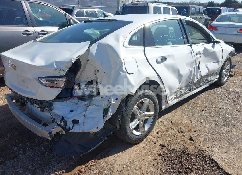 Photo 4 of 2023 Chevrolet Malibu FWD 1FL (VIN 1G1ZC5ST0PF112946)