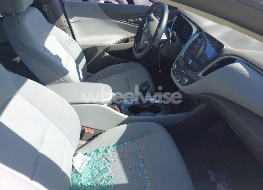 Photo 5 of 2023 Chevrolet Malibu FWD 1FL (VIN 1G1ZC5ST0PF112946)