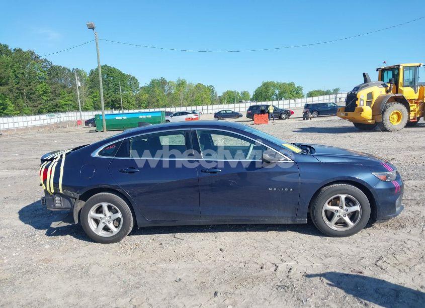 Photo 13 of 2017 Chevrolet Malibu 1FL (VIN 1G1ZC5ST1HF151952)