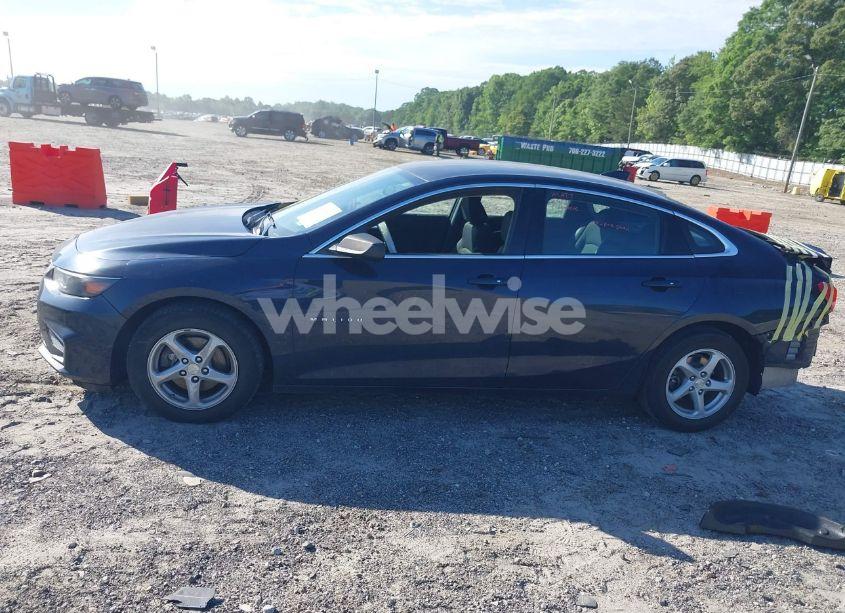 Photo 14 of 2017 Chevrolet Malibu 1FL (VIN 1G1ZC5ST1HF151952)