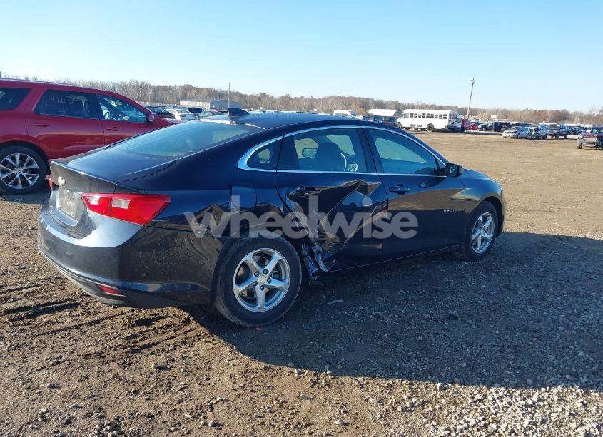 Photo 4 of 2017 Chevrolet Malibu 1FL (VIN 1G1ZC5ST1HF256149)