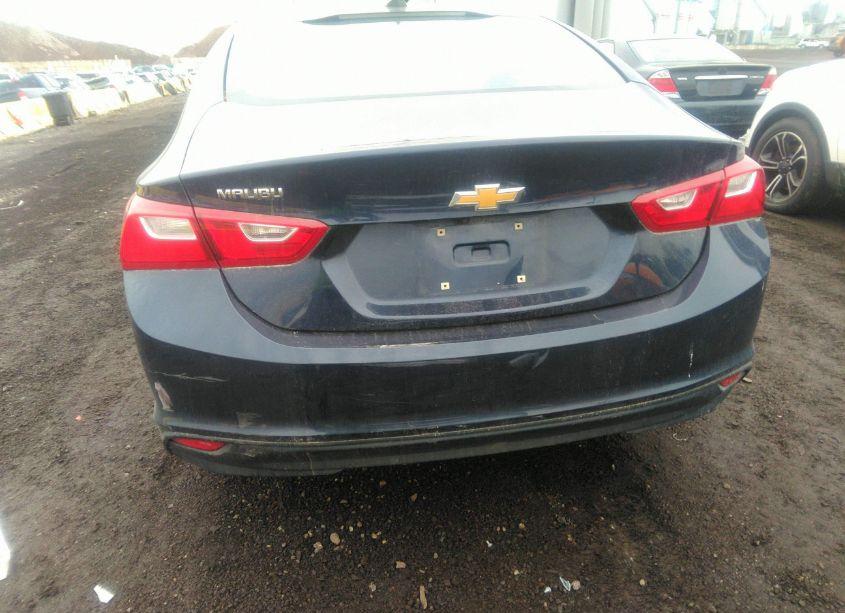 Photo 16 of 2018 Chevrolet Malibu 1FL (VIN 1G1ZC5ST1JF178588)