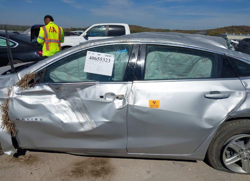 Photo 13 of 2019 Chevrolet Malibu 1FL (VIN 1G1ZC5ST1KF138058)