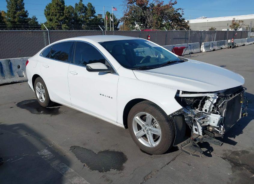 2020 Chevrolet Malibu FWD 1FL (VIN 1G1ZC5ST1LF078722) main photo