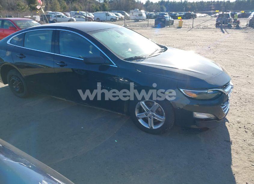 Photo 13 of 2021 Chevrolet Malibu FWD 1FL (VIN 1G1ZC5ST1MF031269)