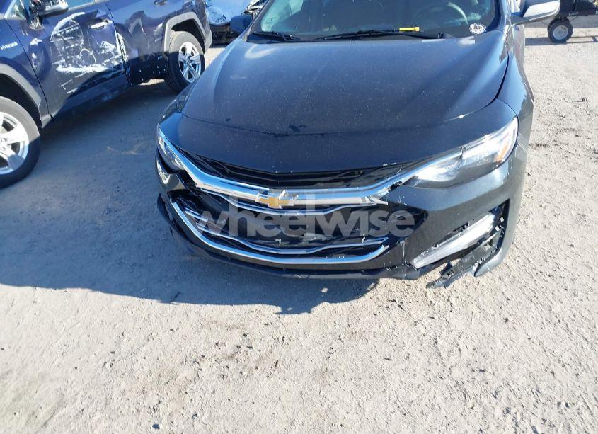Photo 6 of 2021 Chevrolet Malibu FWD 1FL (VIN 1G1ZC5ST1MF031269)