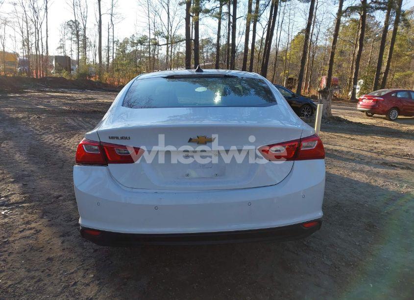 Photo 16 of 2021 Chevrolet Malibu FWD 1FL (VIN 1G1ZC5ST1MF087695)